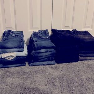 BULK LOT OF SKINNY JEANS OVER 35 PAIRS